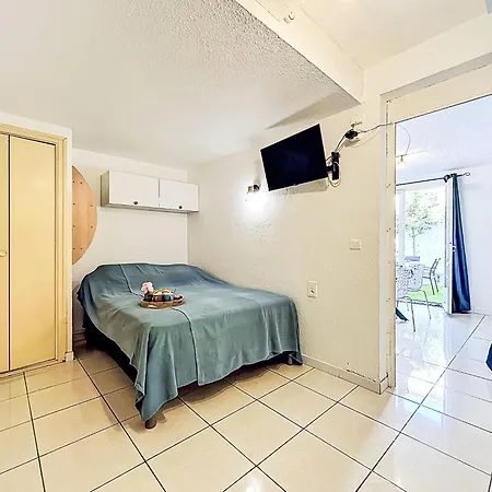 Les Amphores By Interhome Le Grau-du-Roi