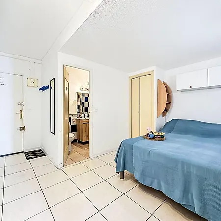 Les Amphores By Interhome Le Grau-du-Roi