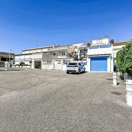 Les Amphores By Interhome Apartment Le Grau-du-Roi